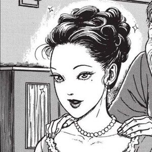 Meet your Posher, Daniela